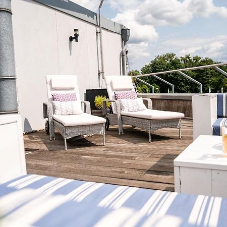Hafenhotel Pommernyacht Ueckermünde Dış mekan fotoğraf