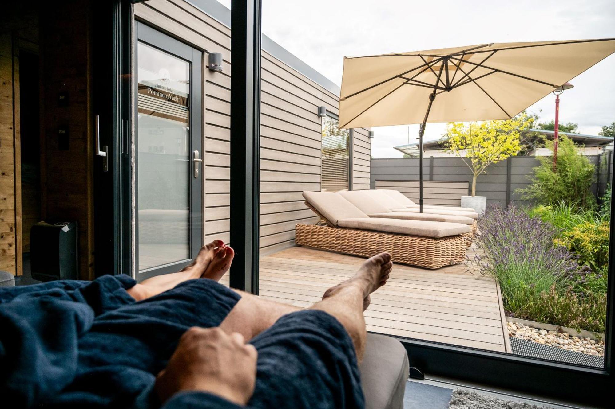 Hafenhotel Pommernyacht Ueckermünde Dış mekan fotoğraf